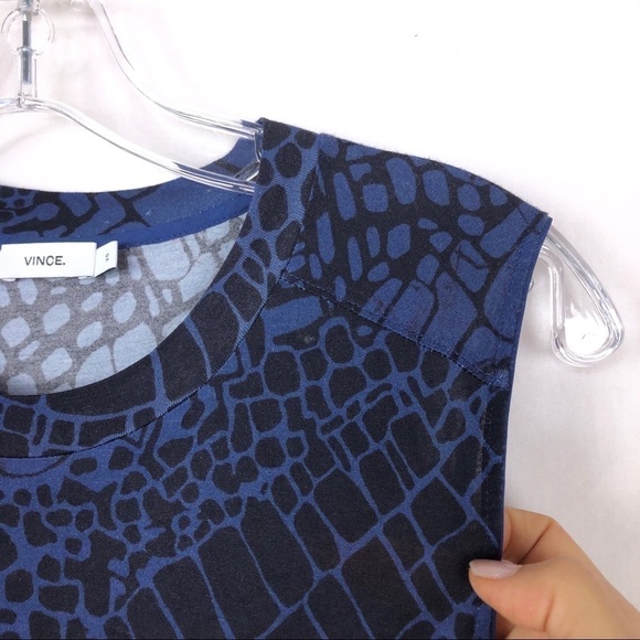 Vince snake print navy black tank - Picture 8 of 8